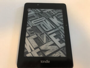 Kindleは電源オフ時のデザインがキレイ
