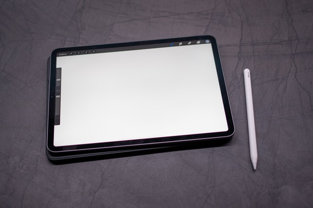 中田敦彦が感動！iPad Pro12.9インチ&Apple Pencil2を紹介！